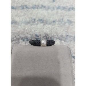 Black Swarovski Ring with a Pearl